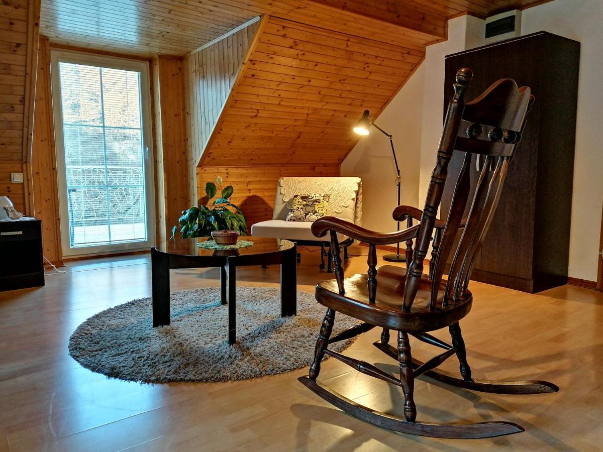 Apartment Sotocje Dolenja Trebusa Luaran gambar